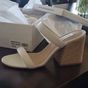 NWB Steve Madden sandals